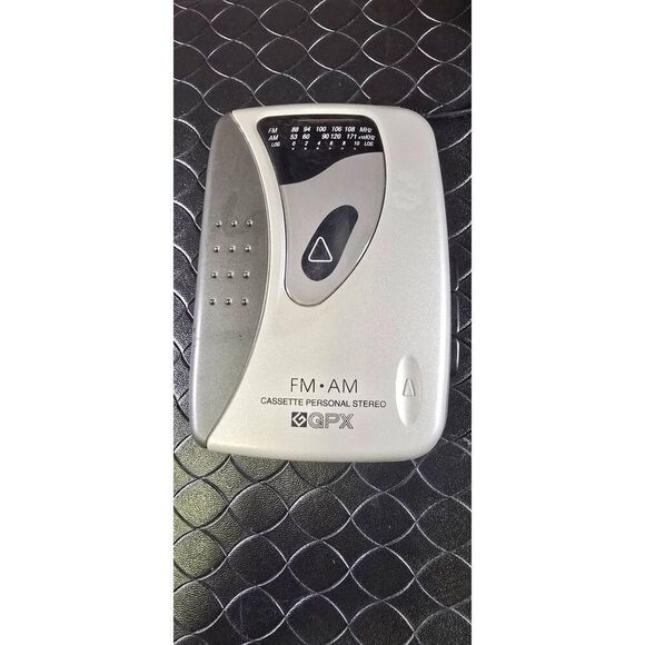 GPX C3125 Cassette Player Am FM Radio Headphone Detachable Belt Clip - Picture 2 of 9